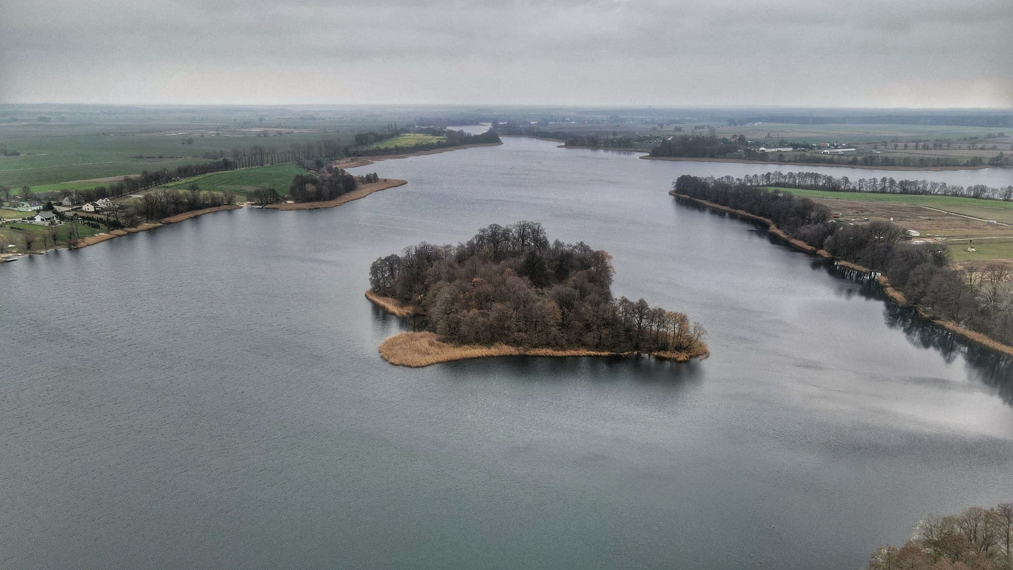 Widok na Dębowy Ostrów